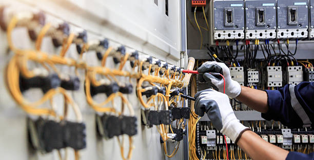 Professional Electrician technician working in Tignall, GA